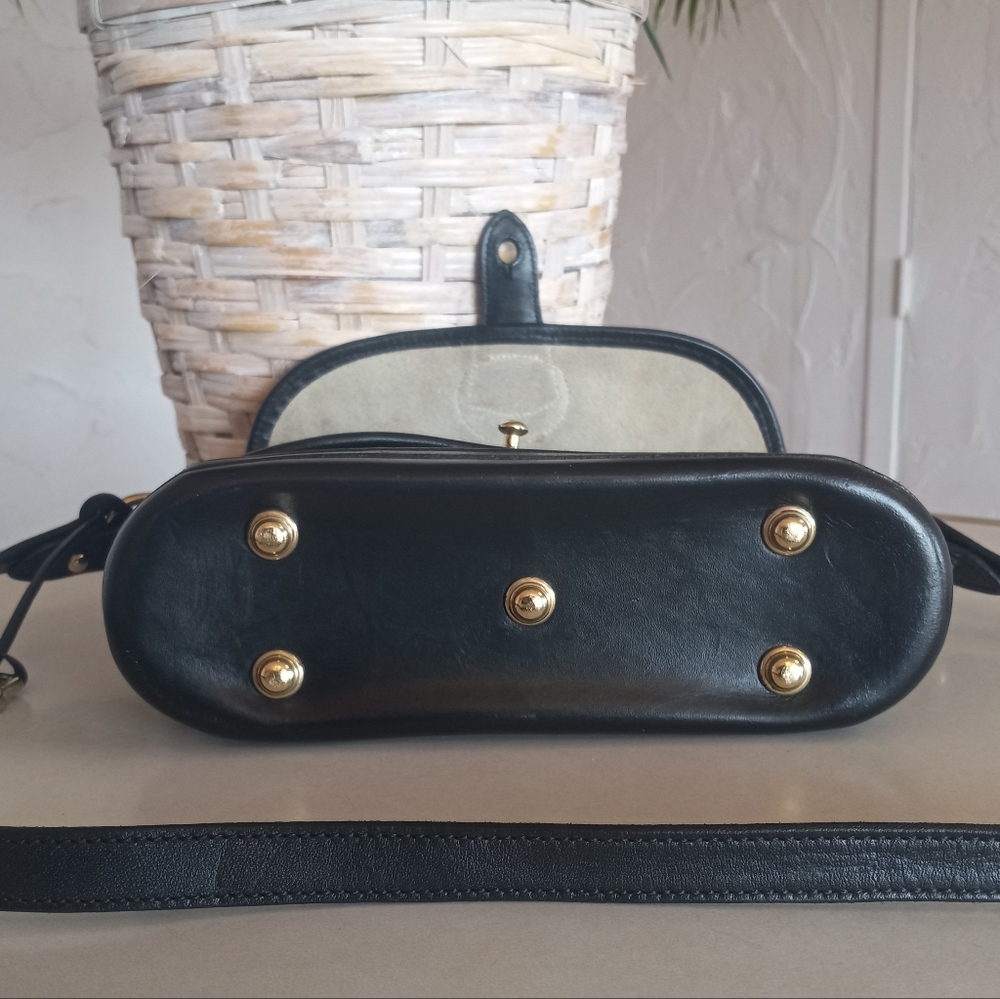 Dooney & Bourke Vintage, Mini Dover Collection 1992, includes SALT strap - Picture 10 of 13